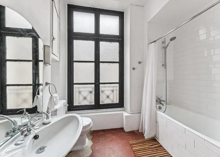 Le Marais & De - 4br - Cityapartmentstay * 파리